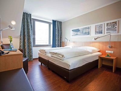 Sebcity Hotel Ellwangen Exterior photo